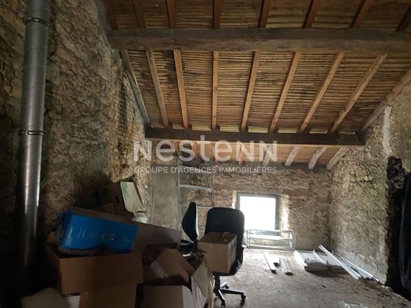 Maison en plein centre de Bressuire 11 pièce(s) 204.38 m2 avec un terrain de plus de 400m²