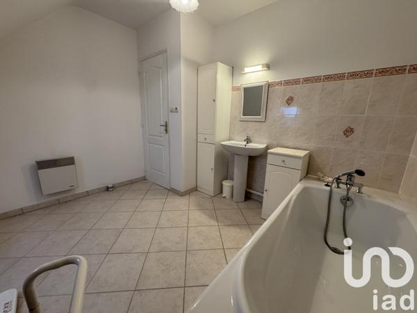 Maison à vendre 8 pièces 126 m² Distré