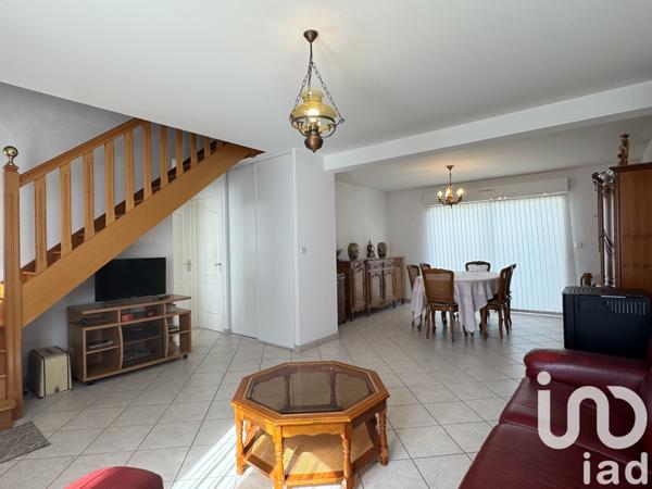 Maison à vendre 8 pièces 126 m² Distré