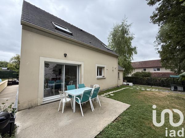 Maison à vendre 5 pièces 133 m² Livry-sur-Seine