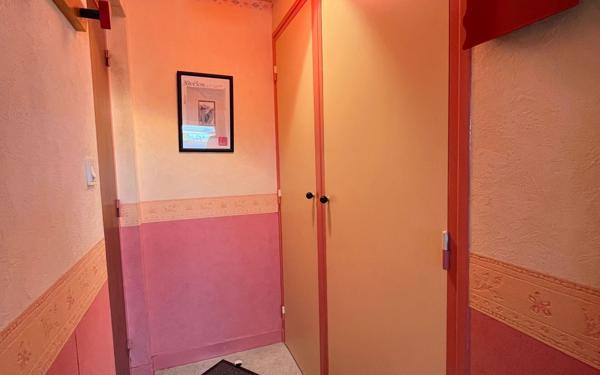 Appartement à vendre    1 pièce • 18,49 m2 Carhaix-Plouguer