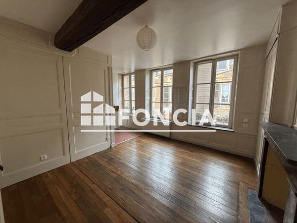 Location Appartement 3 pièces 80 m² - 14 RUE DE LA PAIX Charleville Mezieres 08000