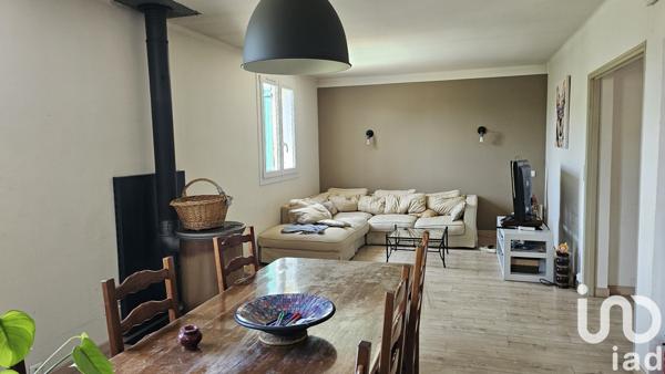 Maison à vendre 6 pièces 159 m² Saint-Saturnin-lès-Avignon