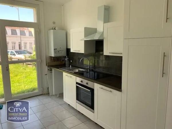 Appartement à louer 2 pièces 48.05m² Longuenesse (62219)