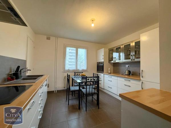 Appartement à louer 69.38m² Villars-les-Dombes (01330)