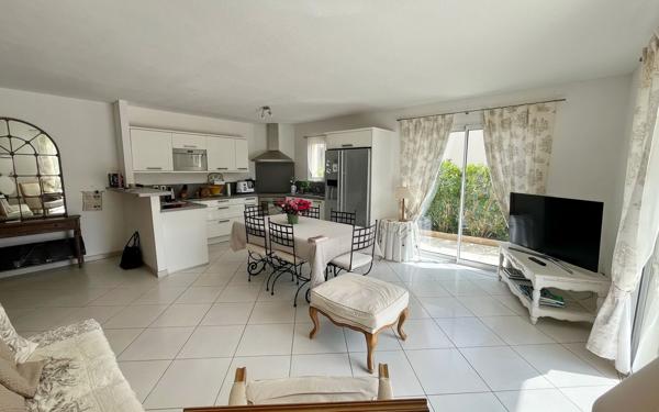 Maison à vendre    5 pièces • 120 m2 Agde