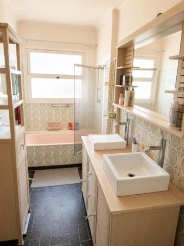 Maison BOULOURIS- SAINT-RAPHAEL 7 pièce(s) 184 m2