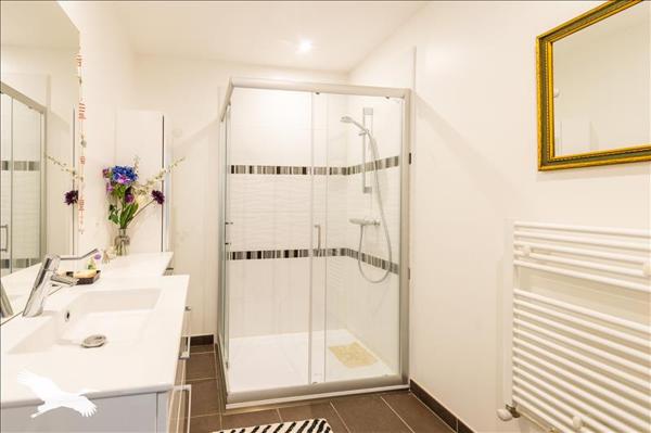 Maison à louer 1 475 € CC LA ROCHELLE 4 p 73 m² DPE C