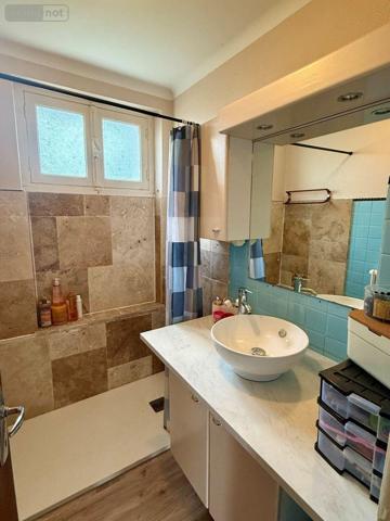 Maison de ville à vendre à Carhaix-Plouguer dans le Finistère (29270), ref : C246   
Impasse des oiseaux