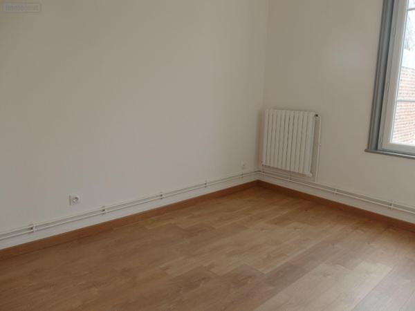 Appartement à louer à Étretat en Seine-Maritime (76790), ref : SC/498   
CENTRE BOURG