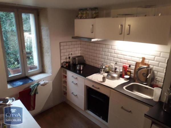 Appartement à louer 2 pièces 51.65m² Bordeaux (33000)