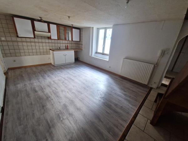 Achat maison Gray - 6 pièce(s) - 176 m² - 81 000 €