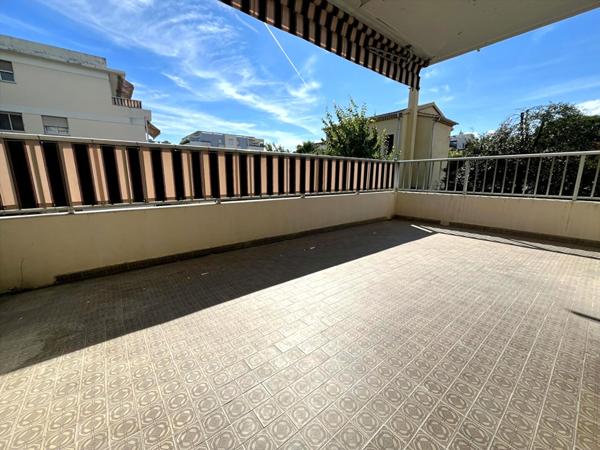 Grand Studio 32m² Vespins