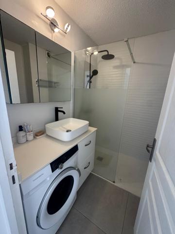 T2 MEUBLE VUE MER BAS DU FORT