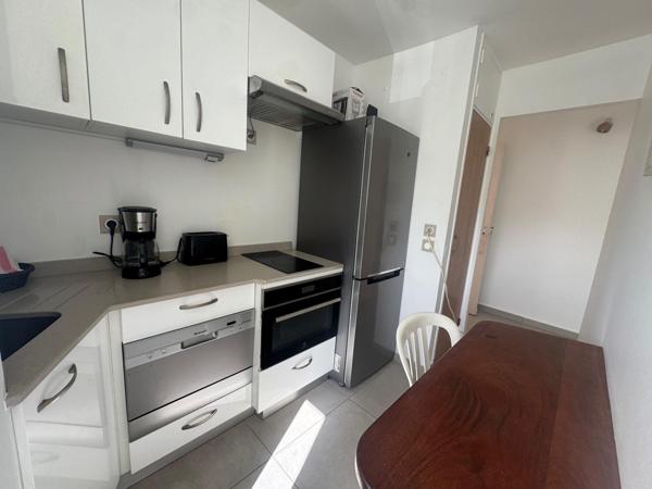 T2 MEUBLE VUE MER BAS DU FORT