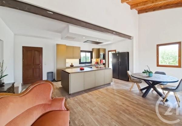 Maison à vendre  9 pièces - 282 m 2   LUMIO  - 202