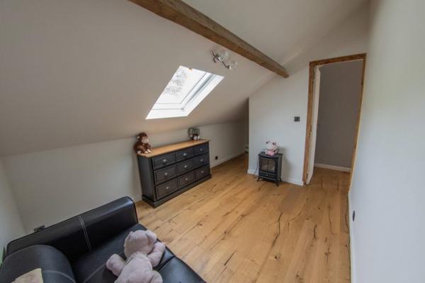 (78) Triel-sur-Seine - Maison individuelle de 5 pièces (3 chambres) de 95 m²