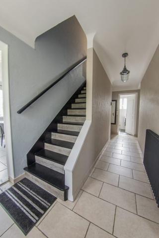 (78) Triel-sur-Seine - Maison individuelle de 5 pièces (3 chambres) de 95 m²