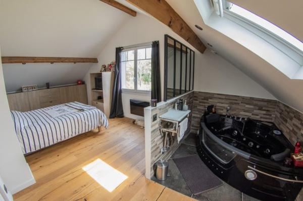(78) Triel-sur-Seine - Maison individuelle de 5 pièces (3 chambres) de 95 m²
