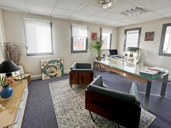 Marseille (13015) À louer bureaux divisibles – 19 boulevard Arthur Michaud – Zone Franche – Libre de suite