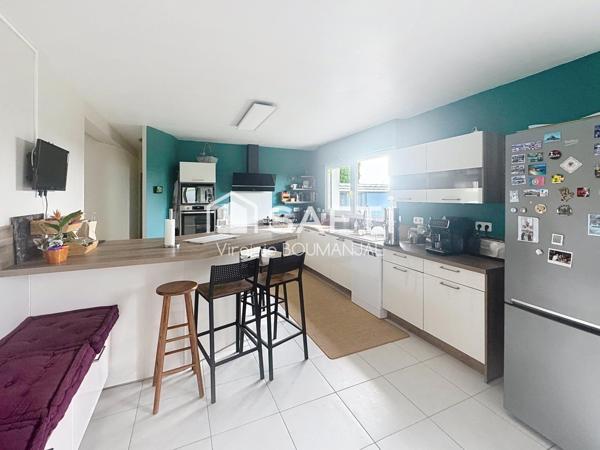 Spacieux Pavillon à Vers sur Selle de 230 m2 6 chambres avec autonomie de plain pied