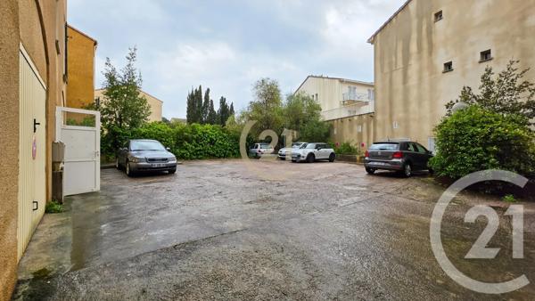 Parking à vendre  21,46 m 2   ST FLORENT  - 202