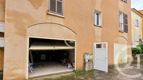 Parking à vendre  21,46 m 2   ST FLORENT  - 202