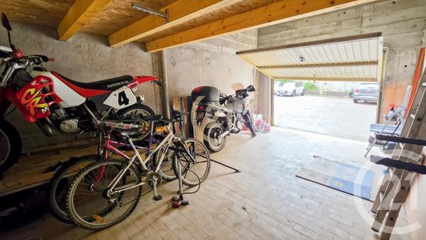 Parking à vendre  21,46 m 2   ST FLORENT  - 202