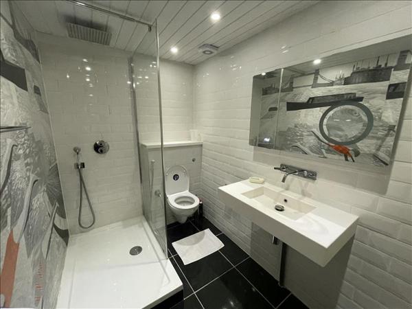 Maison à vendre |  Saint-Amand-Montrond |  6 pièces | 105 m²