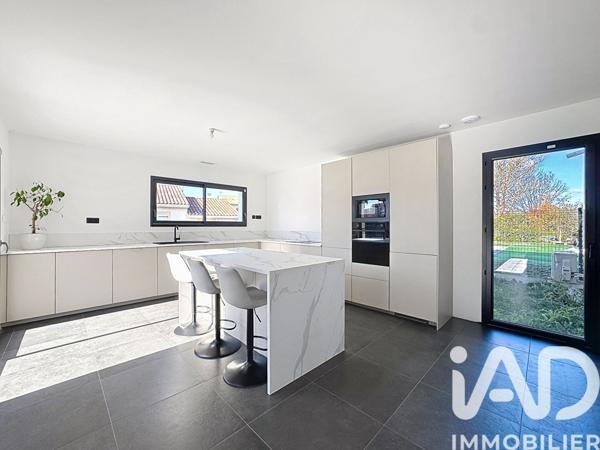 Maison à vendre 5 pièces 138 m² Le Fauga