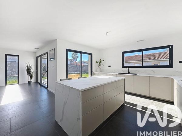 Maison à vendre 5 pièces 138 m² Le Fauga