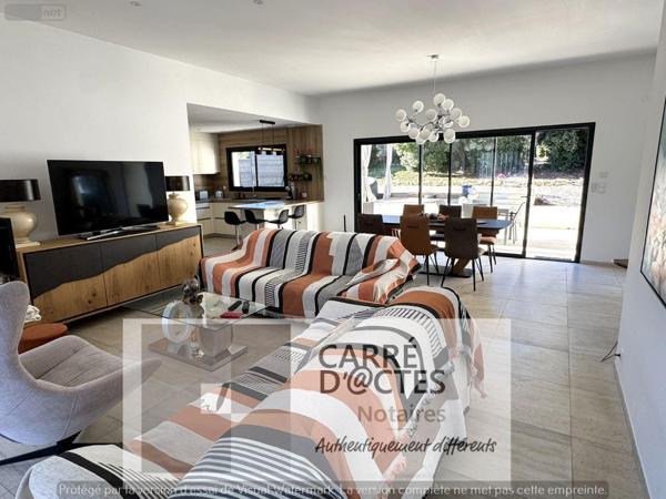 Villa à vendre à Nîmes dans le Gard (30900), ref : 1003 / 704   
Carreau de Lanes