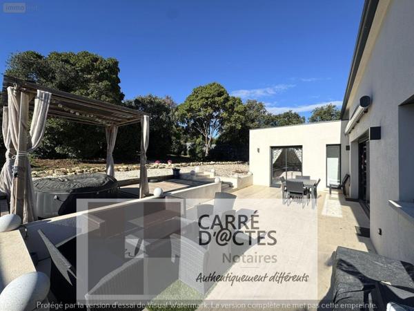 Villa à vendre à Nîmes dans le Gard (30900), ref : 1003 / 704   
Carreau de Lanes