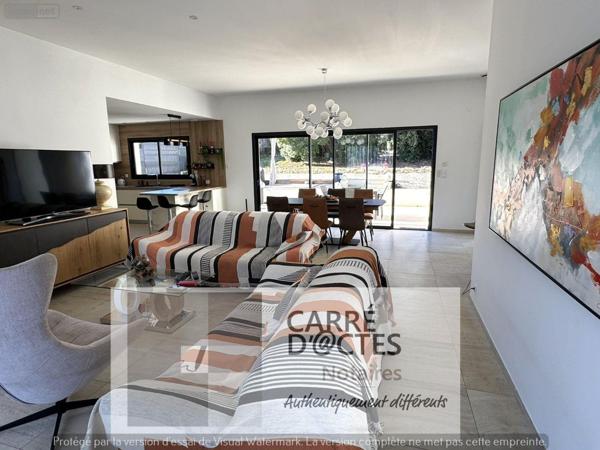 Villa à vendre à Nîmes dans le Gard (30900), ref : 1003 / 704   
Carreau de Lanes