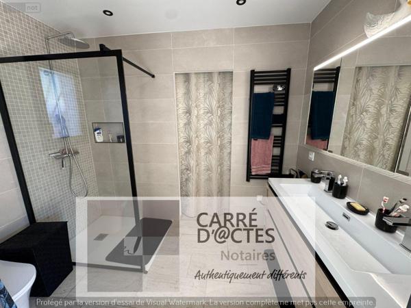 Villa à vendre à Nîmes dans le Gard (30900), ref : 1003 / 704   
Carreau de Lanes