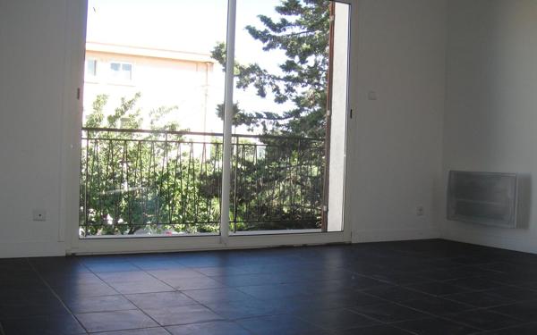 Appartement à vendre    2 pièces • 43,27 m2 Fréjus