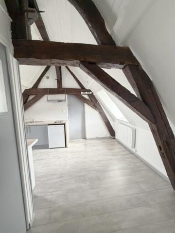 Appartement 2 pièce(s) 1 chambre(s) 18.49 m²
