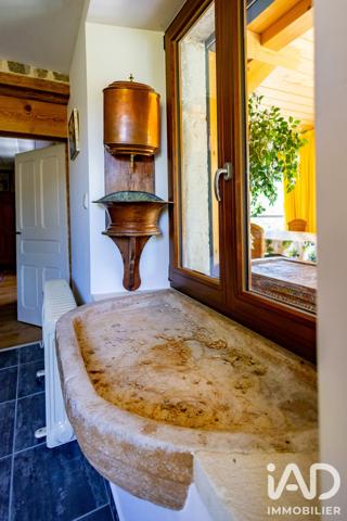 Immeuble à vendre 805 m² Le Luhier