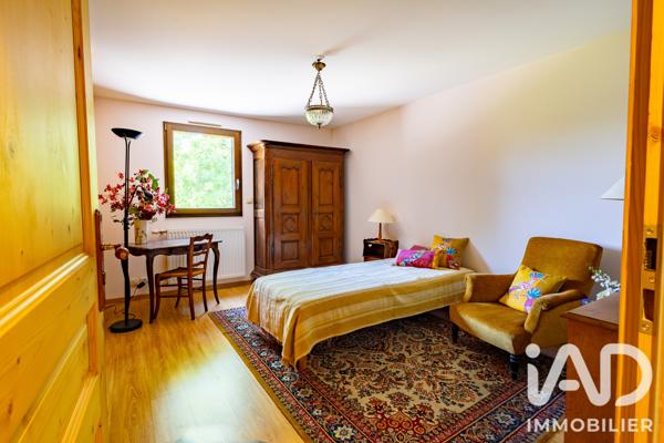 Immeuble à vendre 805 m² Le Luhier