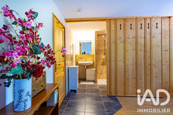 Immeuble à vendre 805 m² Le Luhier