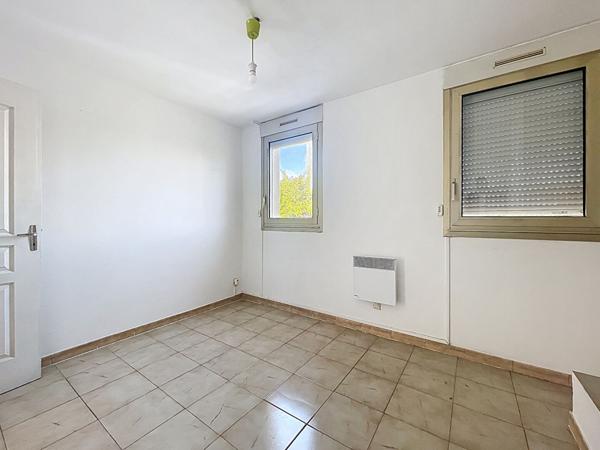 A vendre : appartement T3 de (_m2 Sainte-Anne 13008 Marseille