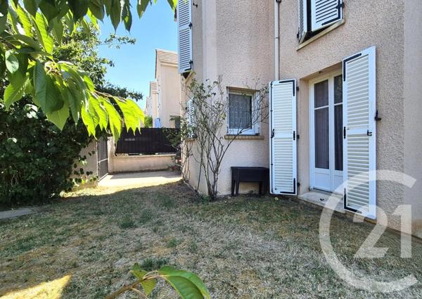 Maison à vendre  7 pièces - 126 m 2   VAUREAL  - 95