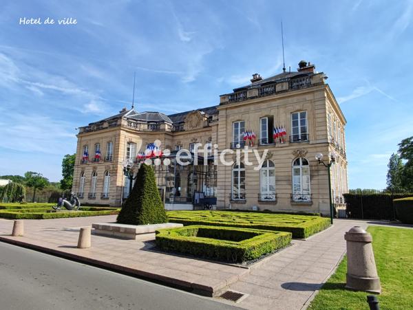 Appartement
         4 pièces
        - 75 m² Exclusivité 175 000 € *
