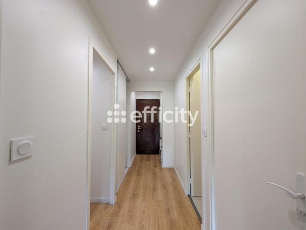Appartement
         4 pièces
        - 75 m² Exclusivité 175 000 € *