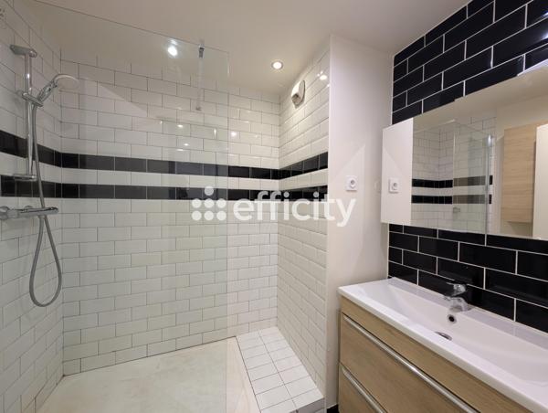 Appartement
         4 pièces
        - 75 m² Exclusivité 175 000 € *