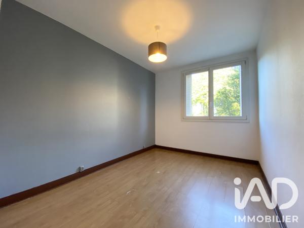 Appartement à vendre 4 pièces 67,49 m² Viry-Châtillon