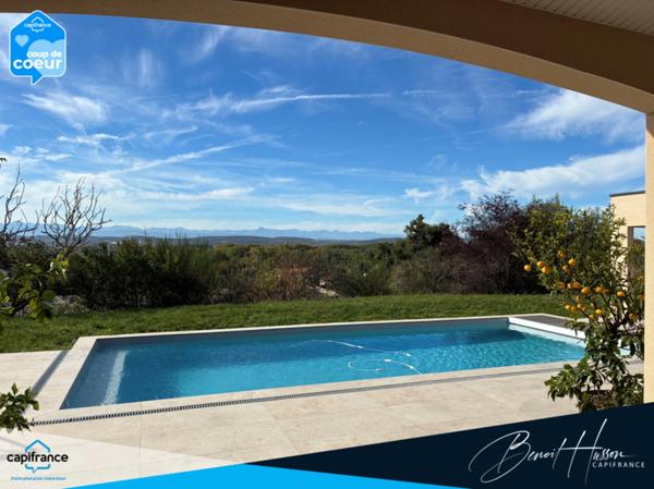 Maison contemporaine T5 avec piscine sur 2966m² de terrain