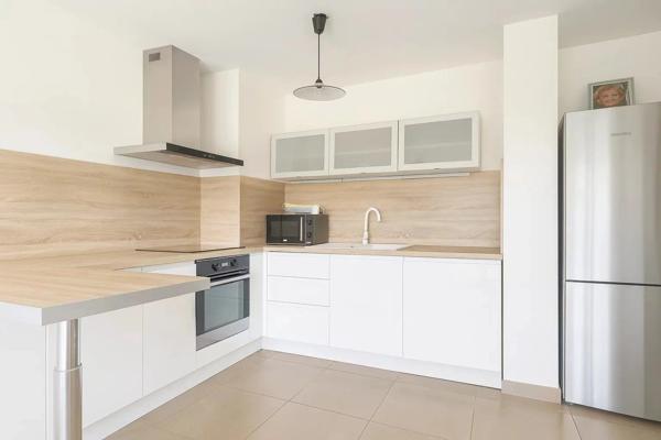 Vente                                                      Appartement
                        
                     3 pièces                      53 m2                     à Chaumes-en-Brie