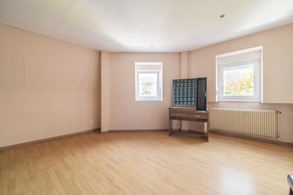 Mulhouse (68200) APPARTEMENT 3 CHAMBRES + UN GRENIER