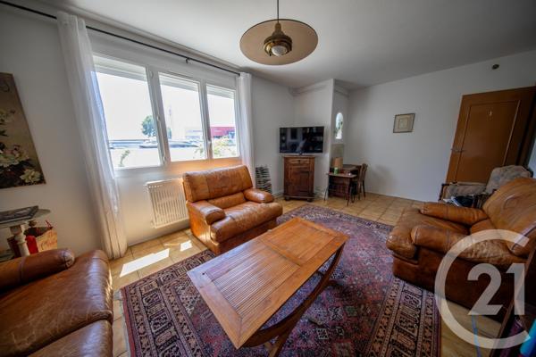 Maison à vendre  7 pièces - 157,04 m 2   ST MEDARD EN JALLES  - 33